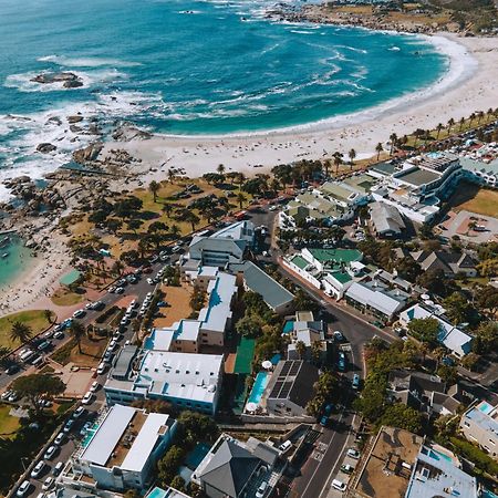 Beach Views -Camps Bay Village Kaapstad Buitenkant foto